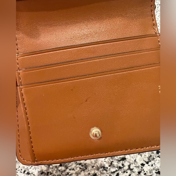 Tory Burch, purse and wallet matching set - Picture 14 of 17